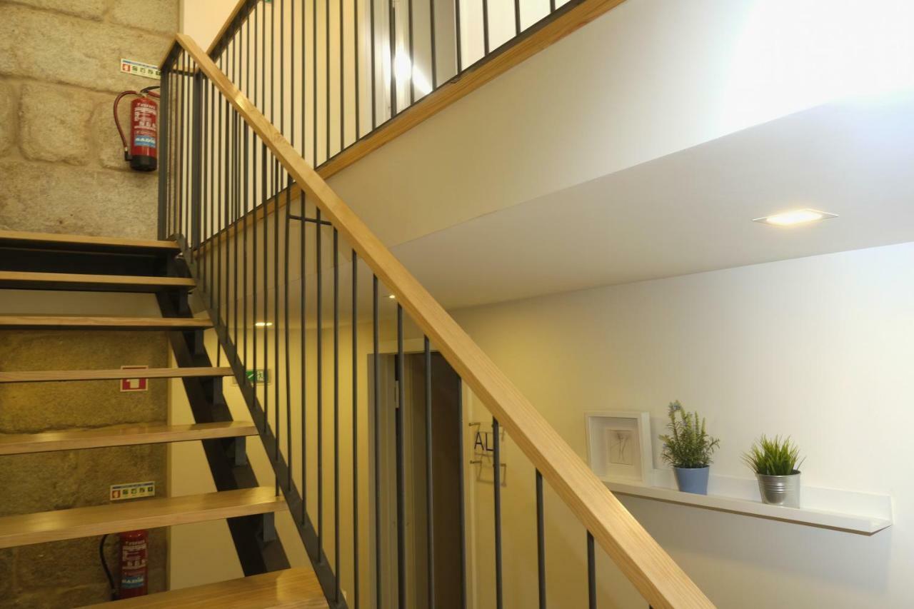 Oporto Wall Apartments Екстер'єр фото