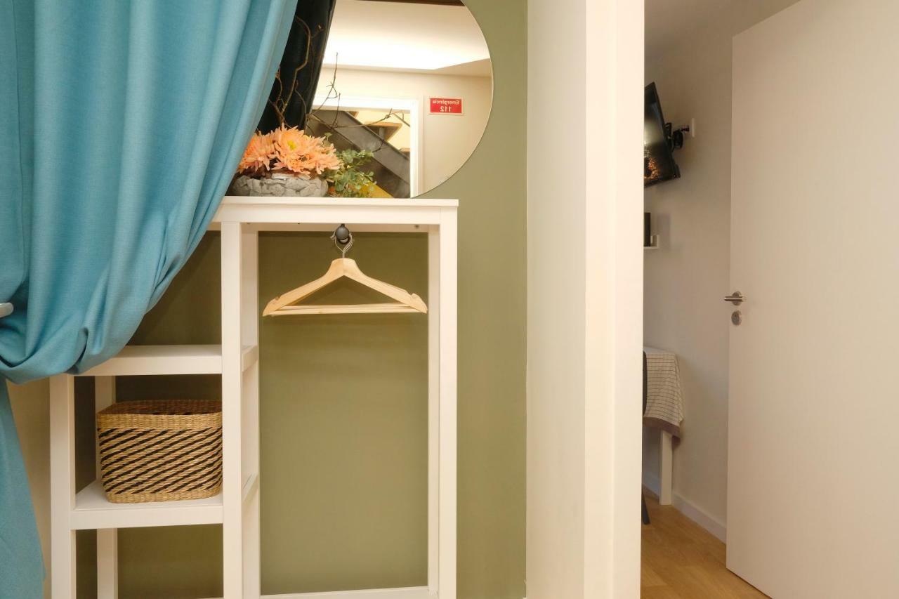 Oporto Wall Apartments Екстер'єр фото